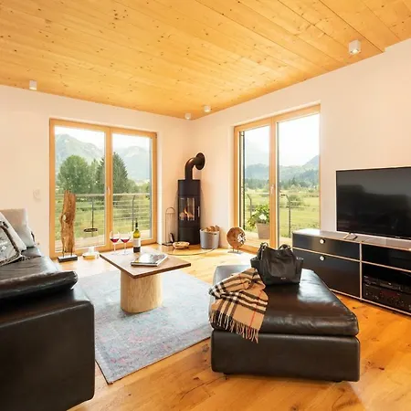 Panorama - Luxuriöse In Bester Lage Für Gehobene Ansprüche *